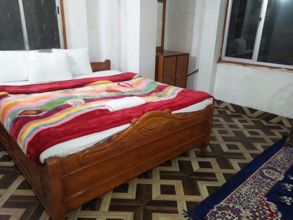 Nirala Guest House Darjeeling  Extérieur photo