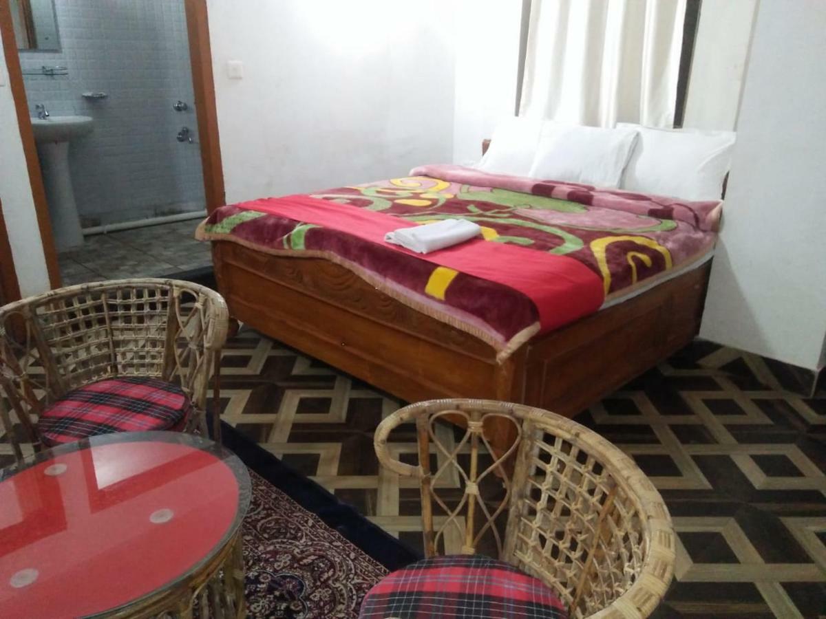 Nirala Guest House Darjeeling  Extérieur photo